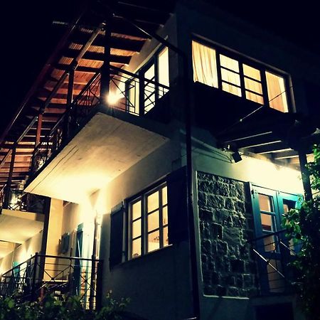 Aigaion Guesthouse Therma  Exterior foto